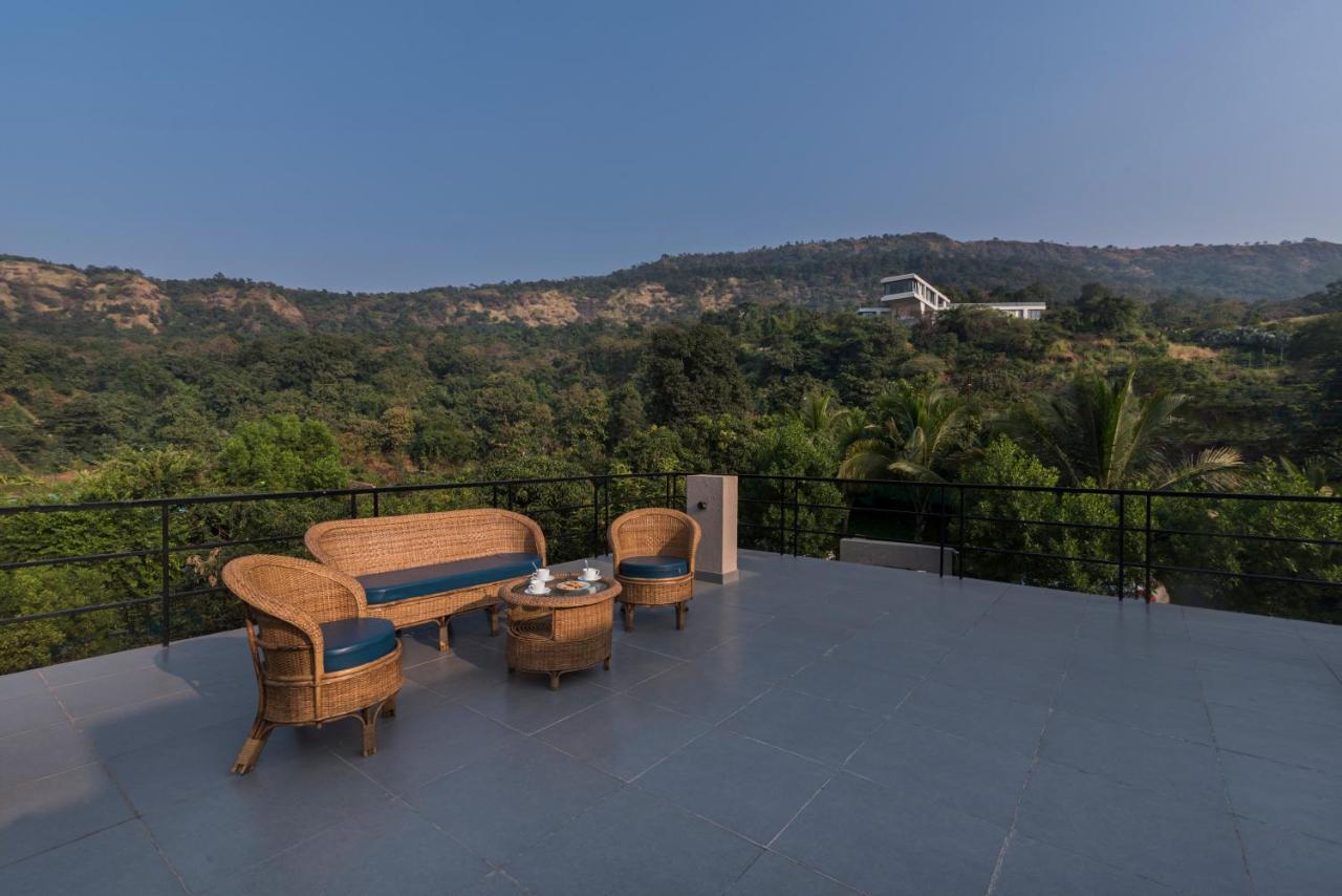 Saffronstays Mountain Aer, Карджат Экстерьер фото