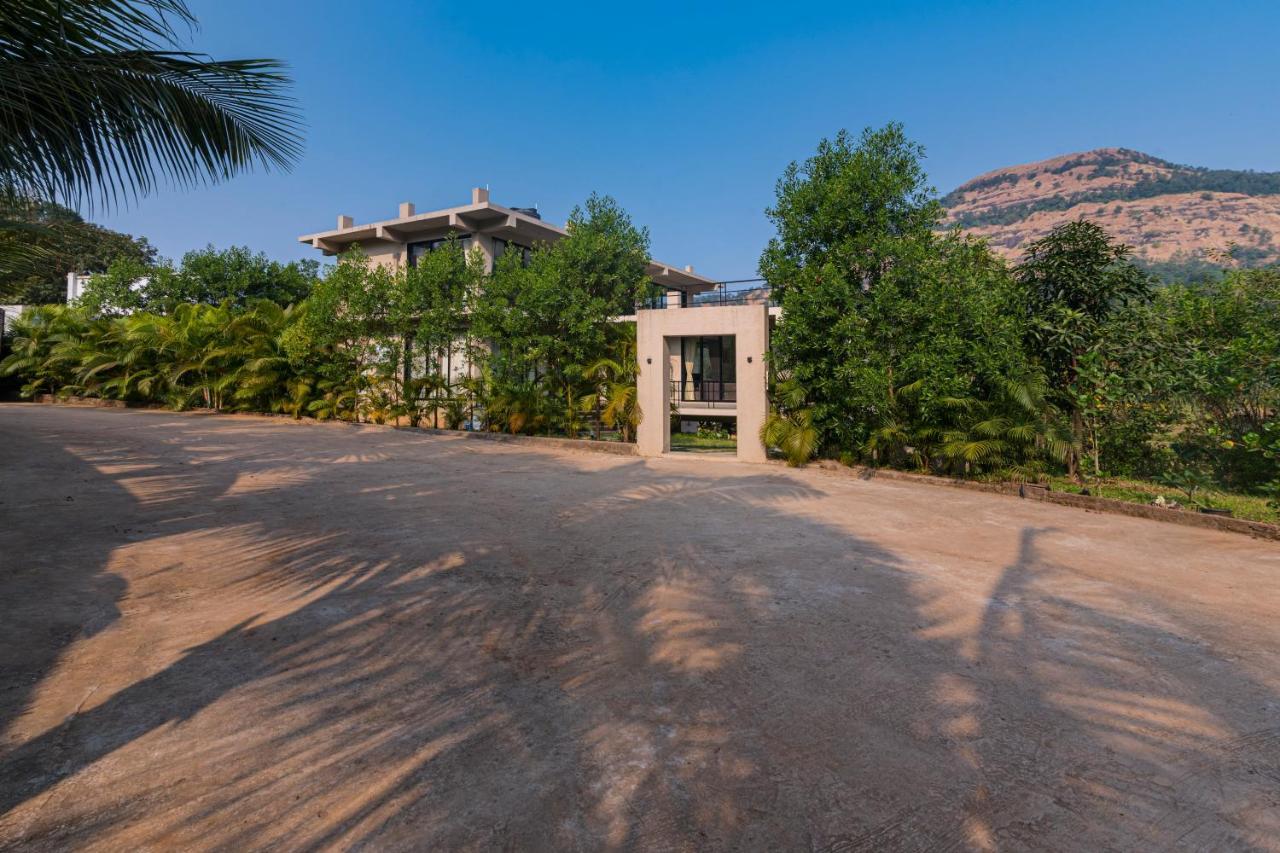 Saffronstays Mountain Aer, Карджат Экстерьер фото
